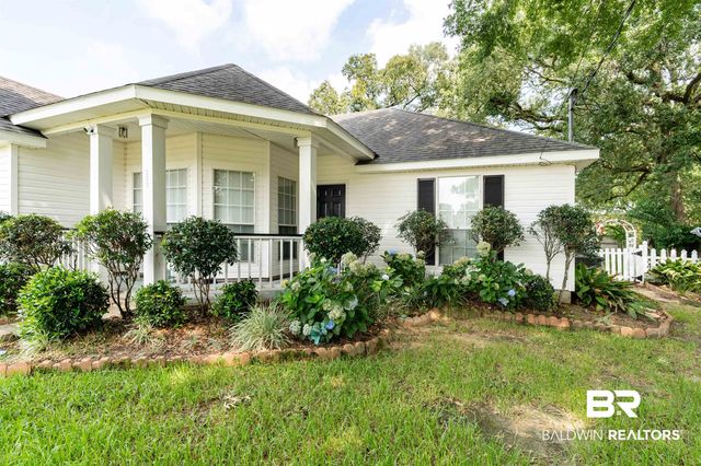 200 W Portside Circle, Mobile, AL 36695