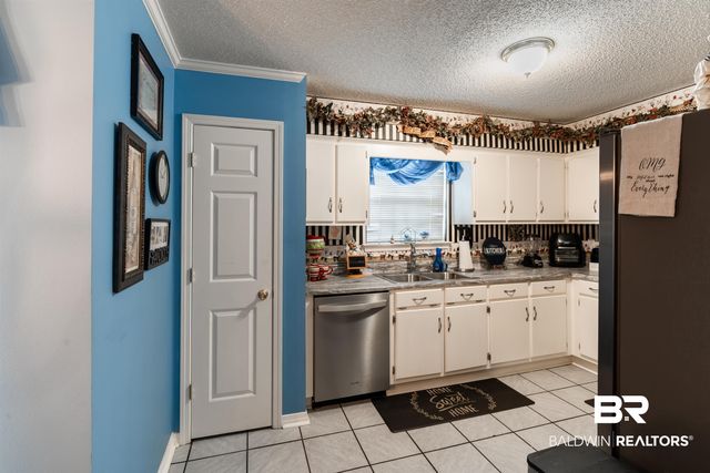 200 W Portside Circle, Mobile, AL 36695