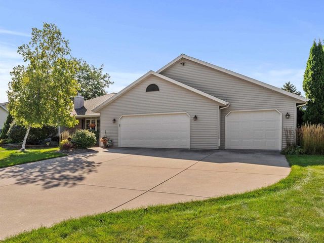 2050 MUIRFIELD WAY, New Franken, WI 54229