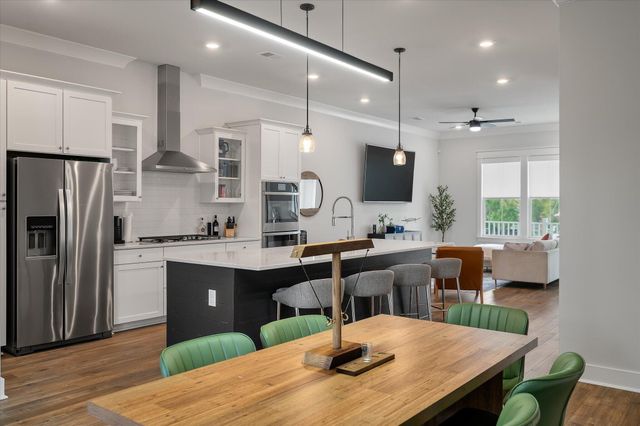 804 Kings Oak Court Unit 4, Charleston, SC 29492