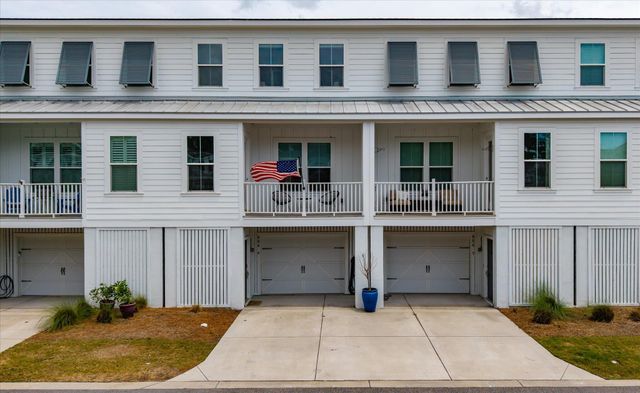 804 Kings Oak Court Unit 4, Charleston, SC 29492