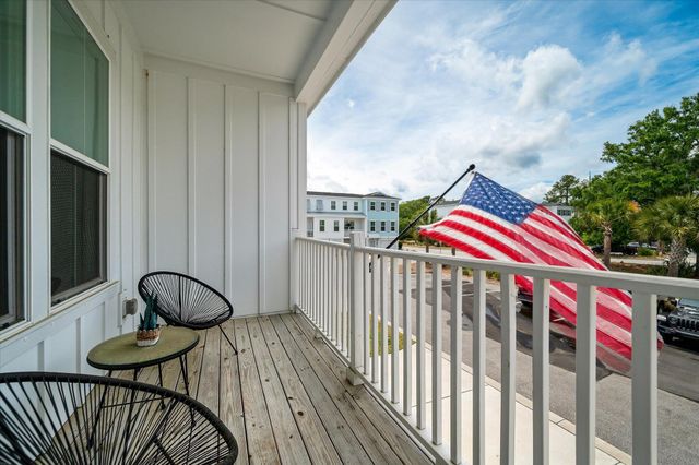 804 Kings Oak Court Unit 4, Charleston, SC 29492