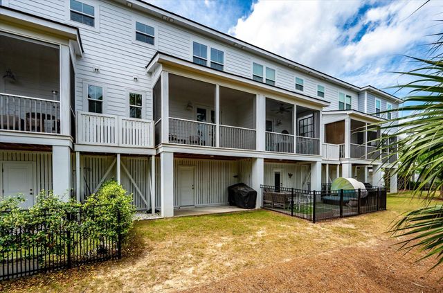804 Kings Oak Court Unit 4, Charleston, SC 29492