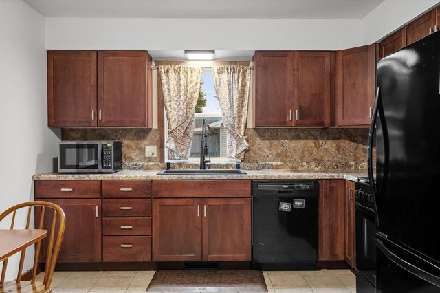 2509 Western AVENUE, La Crosse, WI 54603