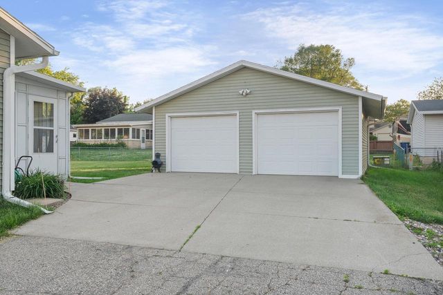2509 Western AVENUE, La Crosse, WI 54603