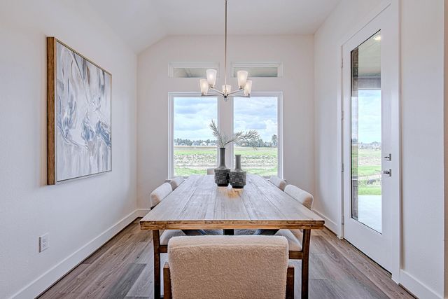 187 Peninsula Point Drive, Montgomery, TX 77356