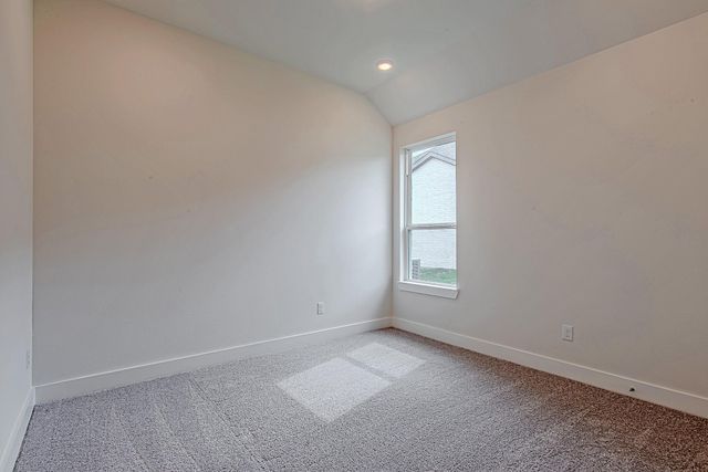 187 Peninsula Point Drive, Montgomery, TX 77356