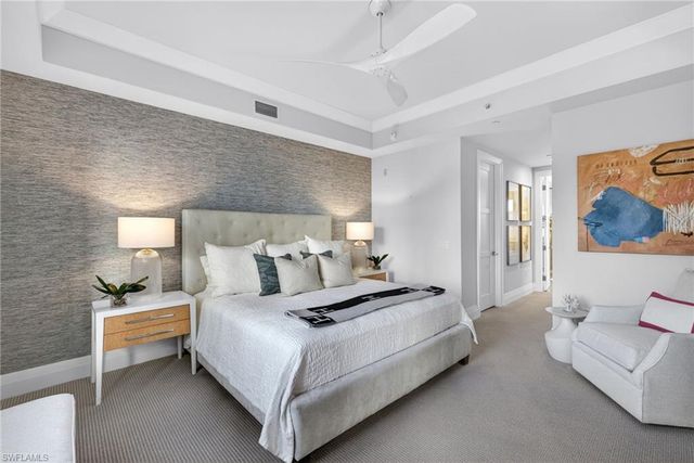 1030 3RD AVE S 210, Naples, FL 34102