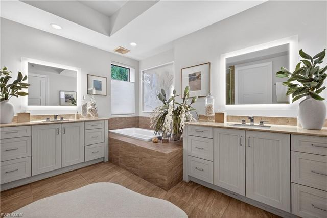 1030 3RD AVE S 210, Naples, FL 34102