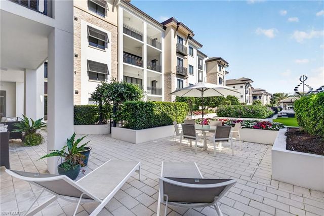 1030 3RD AVE S 210, Naples, FL 34102