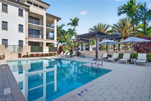 1030 3RD AVE S 210, Naples, FL 34102