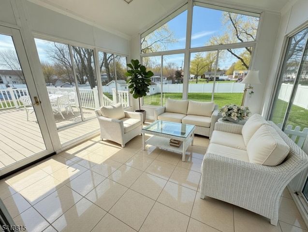 35 Thompson Ave, Woodbridge Twp., NJ 08863