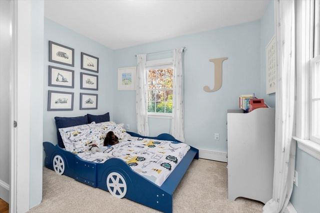 38 Smith Rd, Hingham, MA 02043