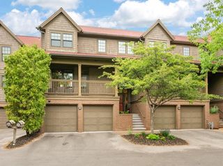 200 WILLIAM STREET #103, De Pere, WI 54115