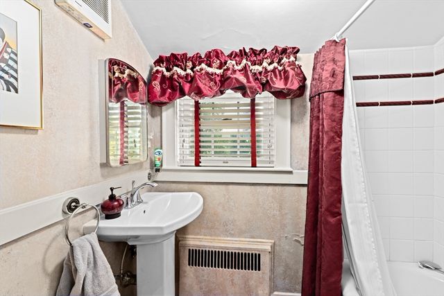 443 Chestnut, Newton, MA 02468