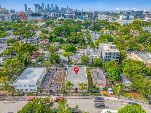 244 NW 34th St, Miami, FL 33127