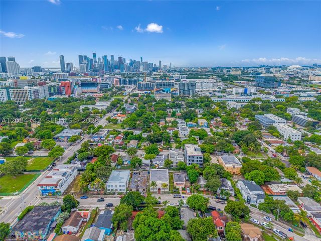 244 NW 34th St, Miami, FL 33127
