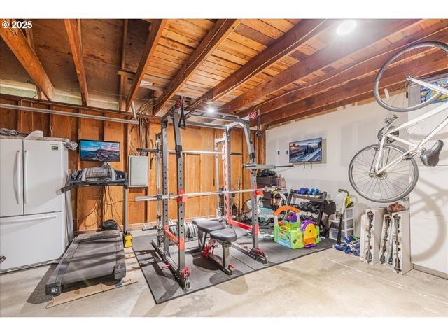 1485 Se JACQUELIN Dr, Hillsboro, OR 97123