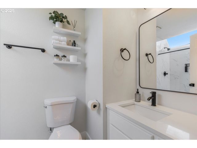 1485 Se JACQUELIN Dr, Hillsboro, OR 97123