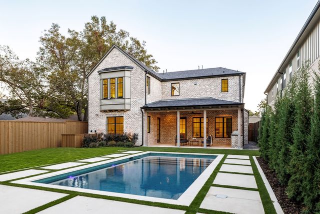 6529 Trammel Drive, Dallas, TX 75214