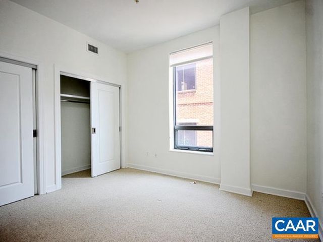 112 SE 5TH ST #3B, Charlottesville, VA 22902