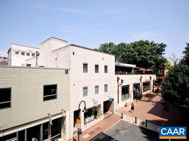 112 SE 5TH ST #3B, Charlottesville, VA 22902