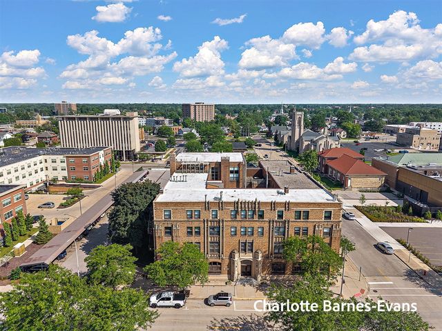 297 W Clay Avenue 410, Muskegon, MI 49440
