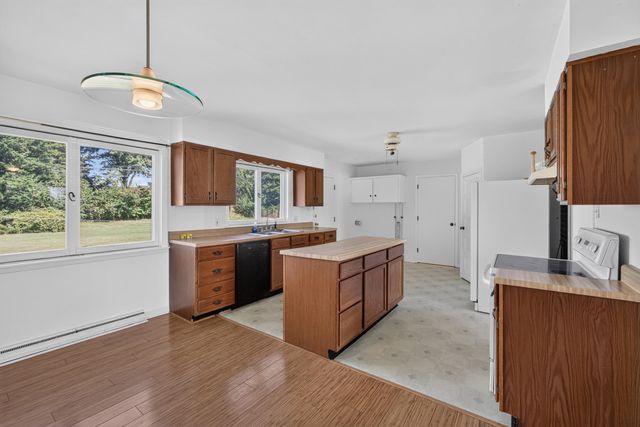 2205 COUNTRY CLUB DR, Columbia, MO 65201