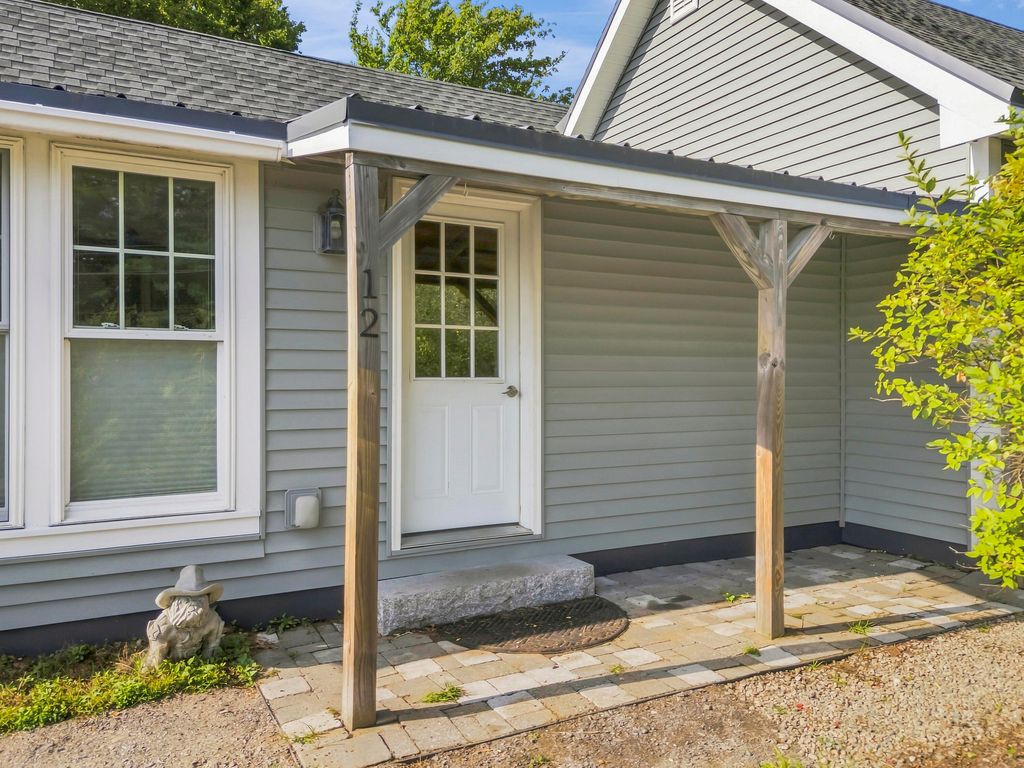 12 Middlesex Road, Topsham, ME 04086 — photo 2