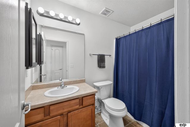 11325 S 212th Street, Gretna, NE 68028