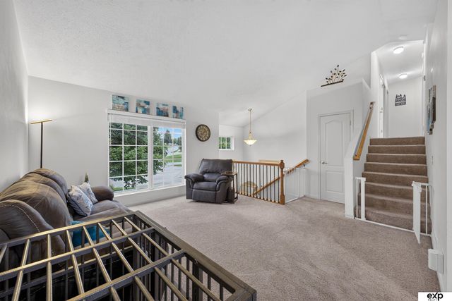 11325 S 212th Street, Gretna, NE 68028