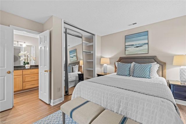 401 Harbour Pt Apt 101, Virginia Beach, VA 23451