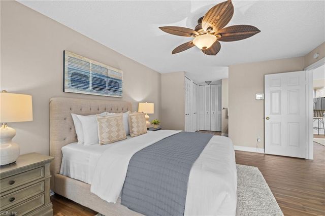 401 Harbour Pt Apt 101, Virginia Beach, VA 23451