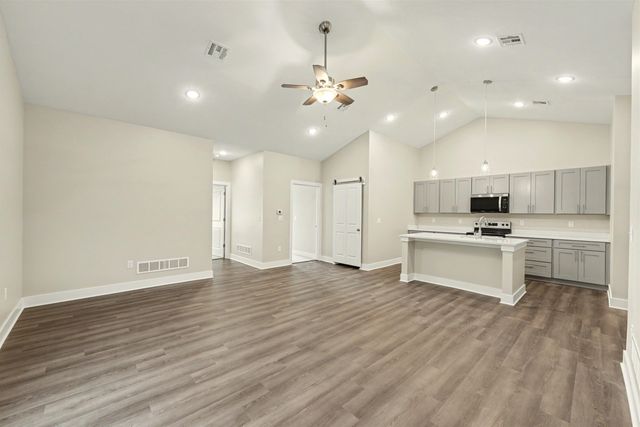 2723 Amelia Ln., Salina, KS 67401