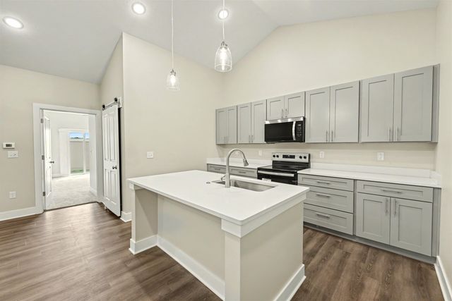 2723 Amelia Ln., Salina, KS 67401