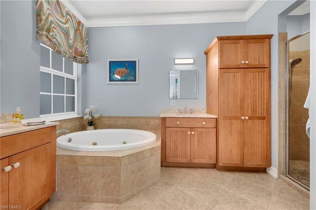 3577 Corinthian WAY, Naples, FL 34105