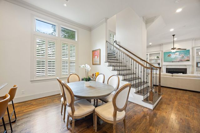 310 W Bell Street, Houston, TX 77019