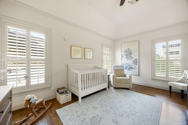 310 W Bell Street, Houston, TX 77019