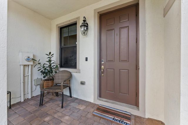 4660 Silver Saw Lane, Lake Worth, FL 33463