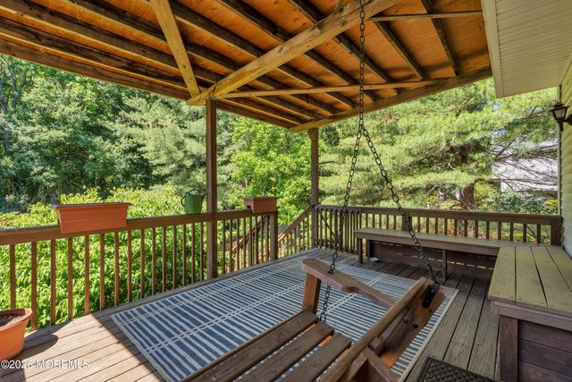 15 Algonquin Terrace, Millstone, NJ 08535