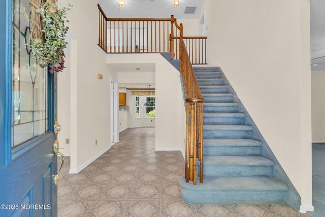 15 Algonquin Terrace, Millstone, NJ 08535