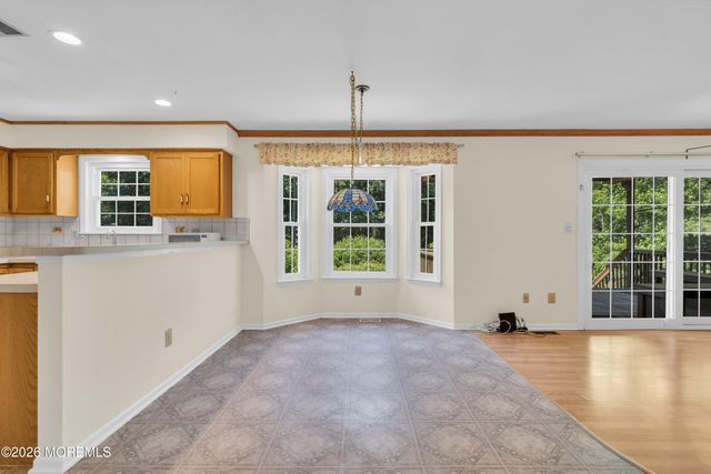 15 Algonquin Terrace, Millstone, NJ 08535