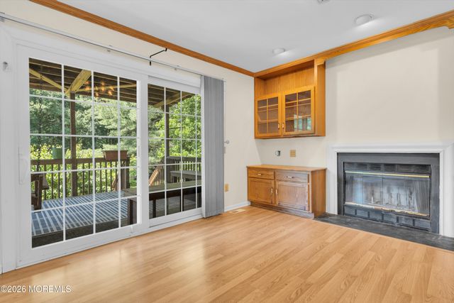 15 Algonquin Terrace, Millstone, NJ 08535