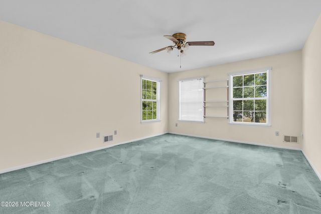 15 Algonquin Terrace, Millstone, NJ 08535