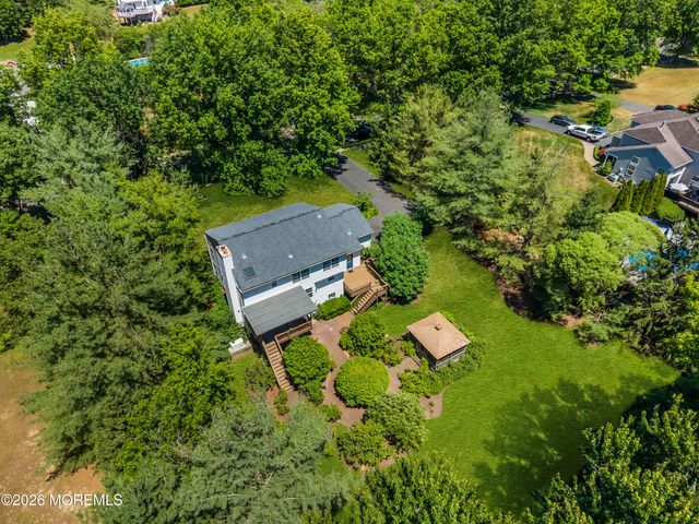 15 Algonquin Terrace, Millstone, NJ 08535