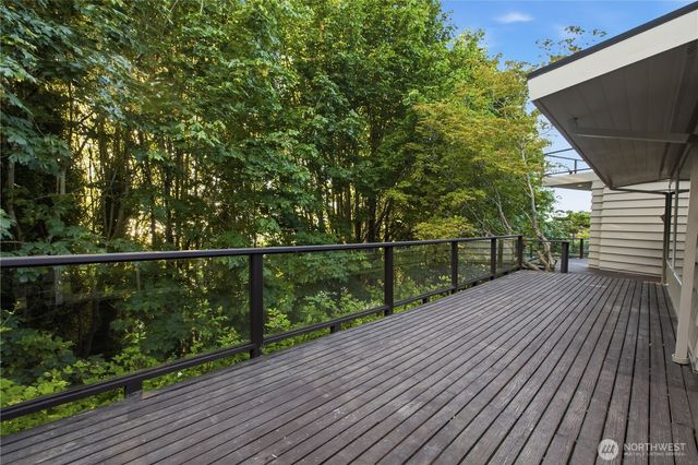 9601 NW 21st Ave, Seattle, WA 98117