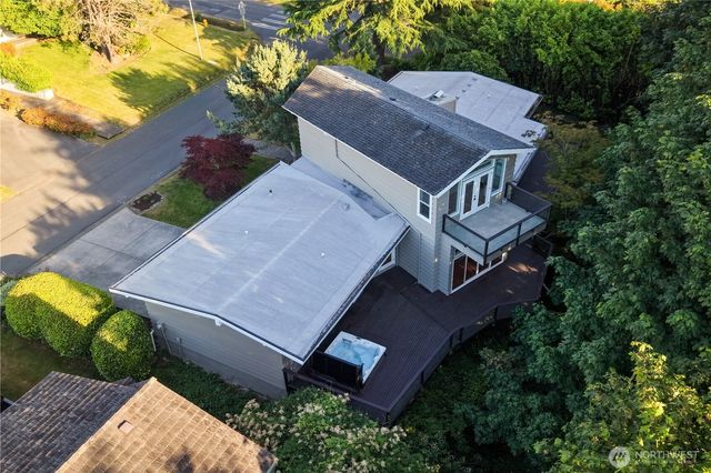 9601 NW 21st Ave, Seattle, WA 98117