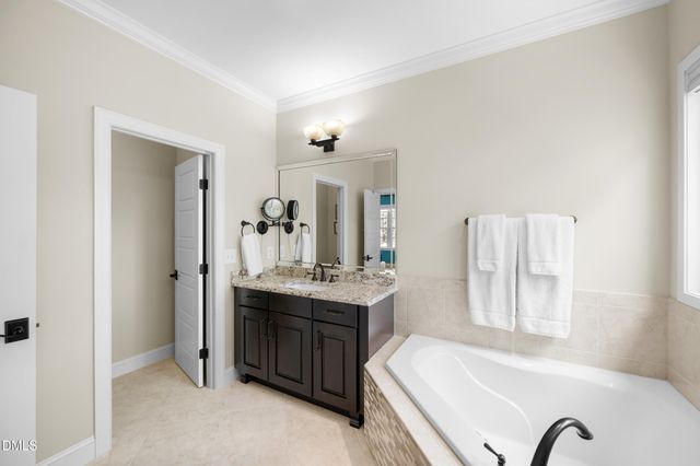 7313 Ledford Grove Lane, Wake Forest, NC 27587