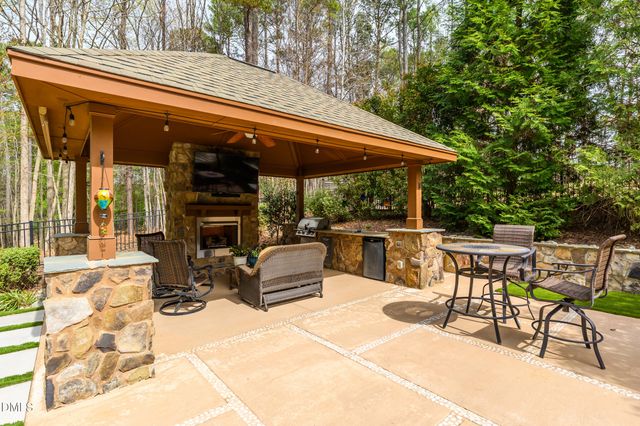 7313 Ledford Grove Lane, Wake Forest, NC 27587