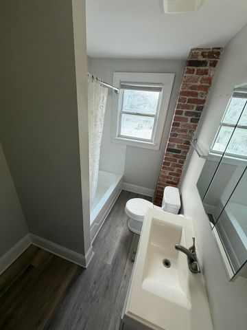 377 E Hinman Avenue, 377, Columbus, OH 43207